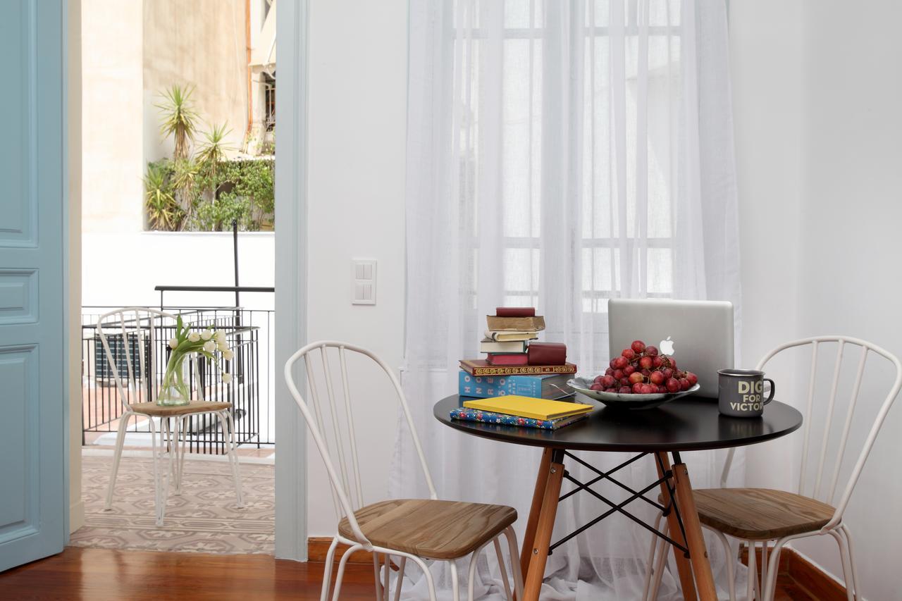 Live In Athens, Thiseio Historic House Экстерьер фото