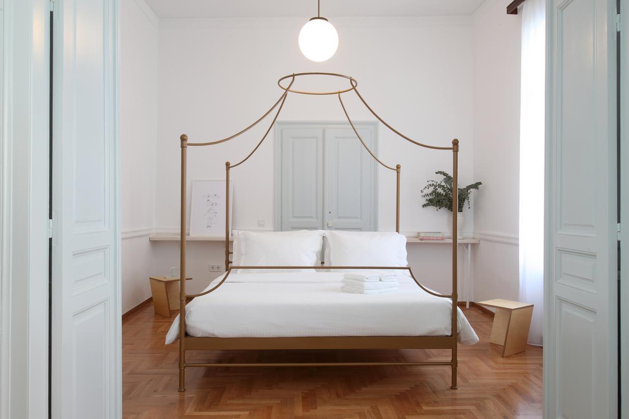 Live In Athens, Thiseio Historic House Экстерьер фото